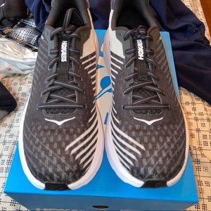 NWT hoka rincon